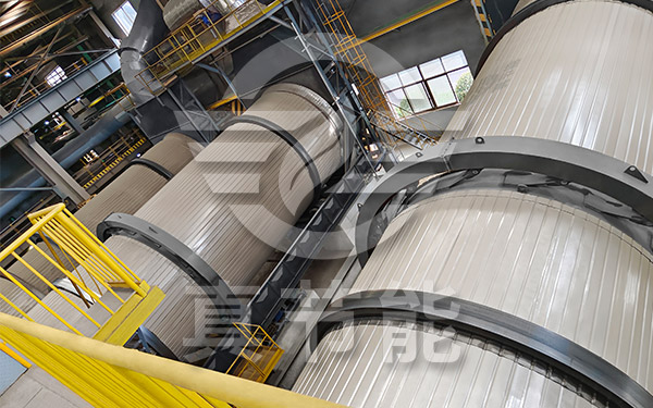 危廢污泥烘干設(shè)備運(yùn)行現(xiàn)場(chǎng) 危廢污泥烘干設(shè)備運(yùn)行現(xiàn)場(chǎng)